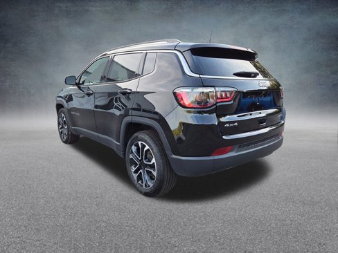 Used 2022 Jeep Compass Limited w/ Sun and Sound Group image 5