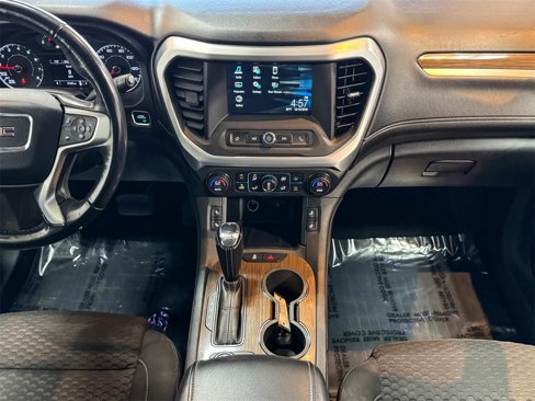 Used 2019 GMC Acadia SLE image 28