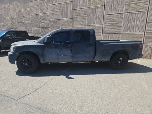 Used 2008 Nissan Titan XE w/ Preferred Pkg image 2