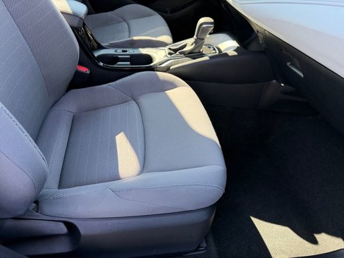 Used 2024 Toyota Corolla SE image 18