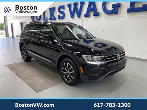 Certified 2021 Volkswagen Tiguan SE w/ Panoramic Sunroof Package image 5