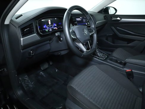 Used 2024 Volkswagen Jetta S image 17