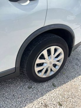 Used 2018 Nissan Rogue S image 27