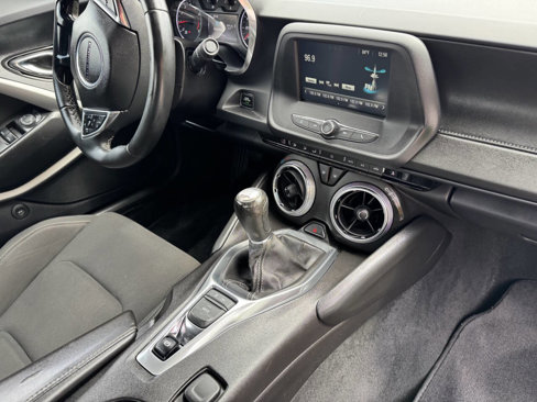 Used 2016 Chevrolet Camaro LT image 14