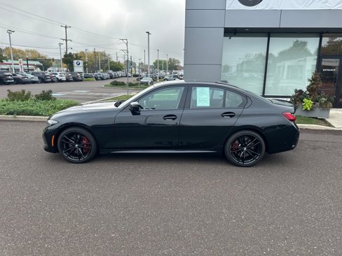 Certified 2023 BMW 330i xDrive Sedan w/ M Sport Package image 2