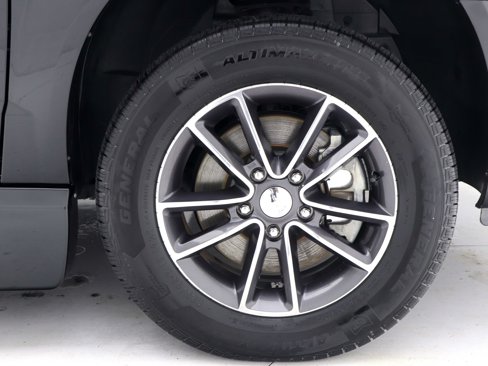 Used 2017 Dodge Grand Caravan SXT image 36