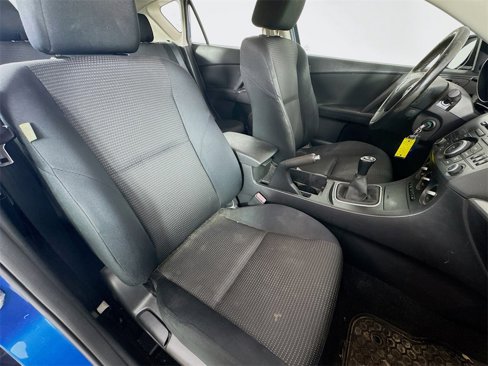 Used 2012 MAZDA MAZDA3 i Touring image 23