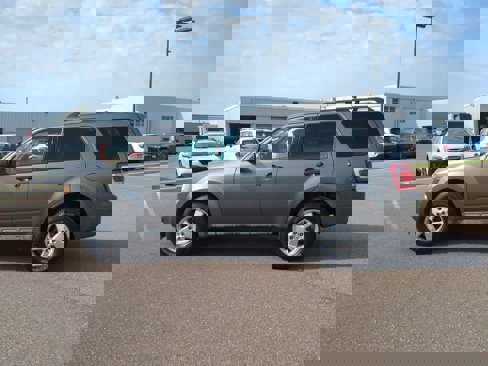 Used 2009 Ford Escape XLT image 3