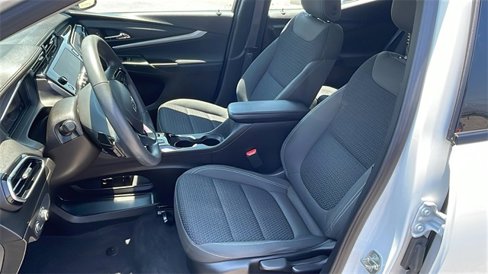 Used 2022 Chevrolet Bolt EUV LT image 11