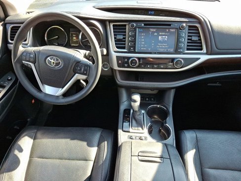 Used 2014 Toyota Highlander Limited image 15