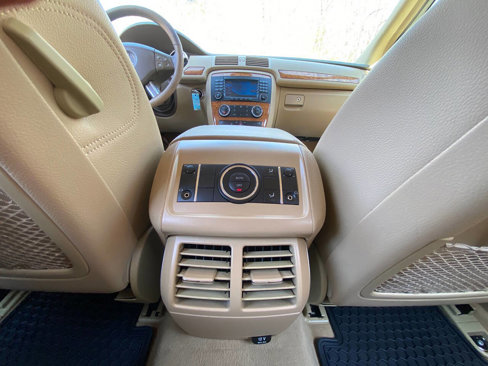 Used 2008 Mercedes-Benz R 320 CDI 4MATIC image 15