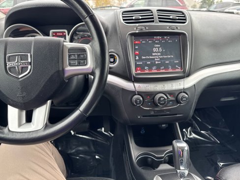 Used 2018 Dodge Journey GT image 18