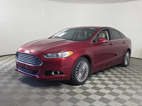 Used 2016 Ford Fusion Titanium image 3
