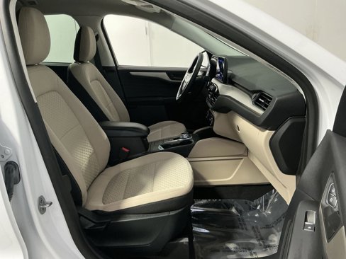 Used 2022 Ford Escape SE w/ Convenience Package image 32