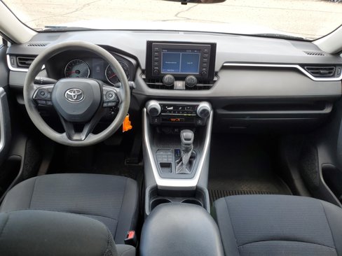 Used 2019 Toyota RAV4 LE image 21