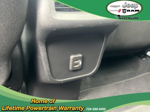 Used 2020 Chevrolet Equinox LT image 32