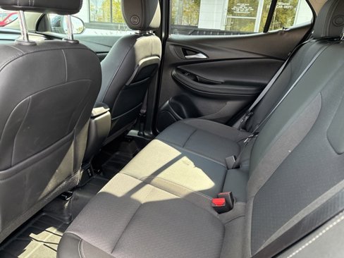 Certified 2022 Buick Encore GX Preferred w/ Cold Weather Comfort Package image 19