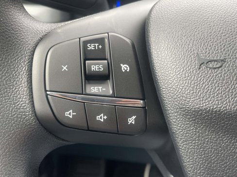 New 2025 Ford Maverick XL image 17