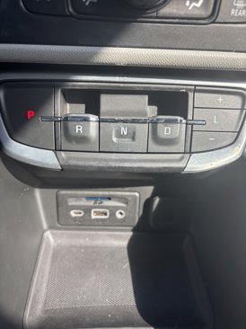 Used 2022 GMC Terrain SLT image 26
