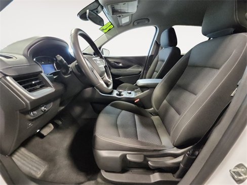 Used 2024 GMC Terrain SLE image 9