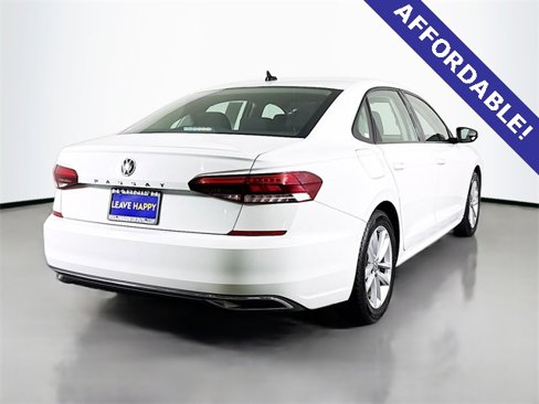 Used 2021 Volkswagen Passat 2.0T S image 7