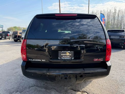 Used 2014 GMC Yukon XL SLT image 3