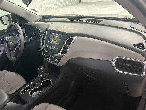 Used 2019 Chevrolet Equinox LS w/ LS Convenience Package image 29