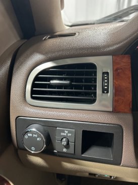 Used 2011 Chevrolet Silverado 2500 LTZ image 36