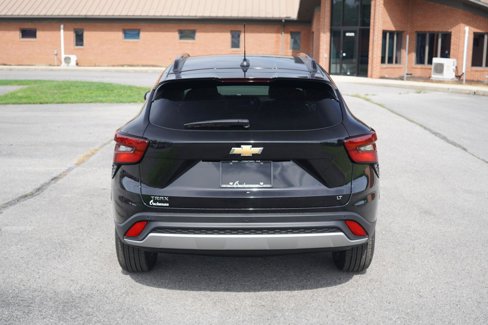 New 2025 Chevrolet Trax LT w/ Driver Confidence Package image 4