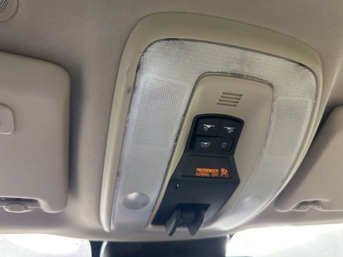 Used 2015 Volvo XC60 T6 Platinum image 40