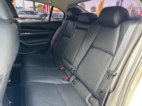 Used 2023 MAZDA MAZDA3 s image 24