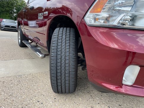 Used 2017 RAM 1500 Express w/ Express Value Package image 16