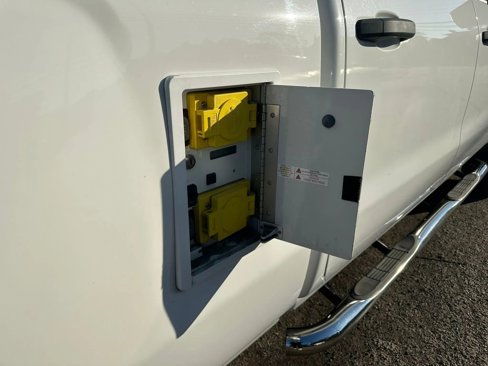 Used 2015 Chevrolet Silverado 1500 W/T w/ WT Fleet Convenience Package image 9
