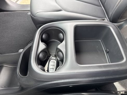 New 2025 Chrysler Pacifica Select image 22