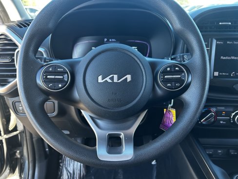 Used 2023 Kia Soul LX w/ Option Group 015 image 22