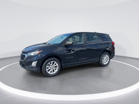 Used 2021 Chevrolet Equinox LS image 5