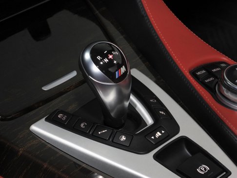 Used 2015 BMW M6 Convertible image 33