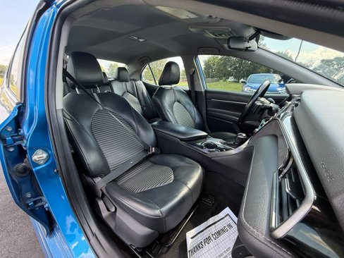 Used 2019 Toyota Camry SE image 13