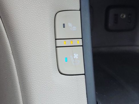 Used 2019 GMC Acadia Denali w/ Technology Package image 43