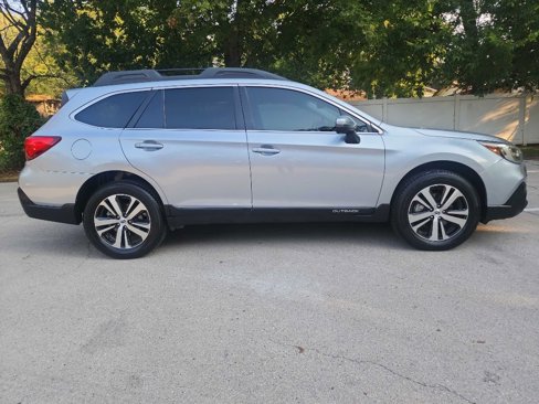 Used 2019 Subaru Outback 2.5i Limited image 13