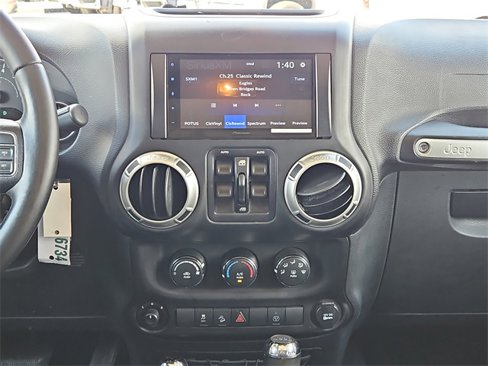 Used 2016 Jeep Wrangler Unlimited Sahara w/ Connectivity Group image 20