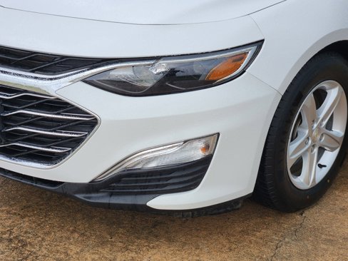 Used 2020 Chevrolet Malibu LS image 10