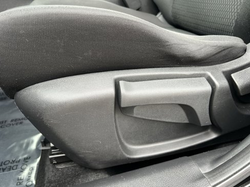 Used 2018 Nissan Rogue Sport S w/ S Appearance Package image 14