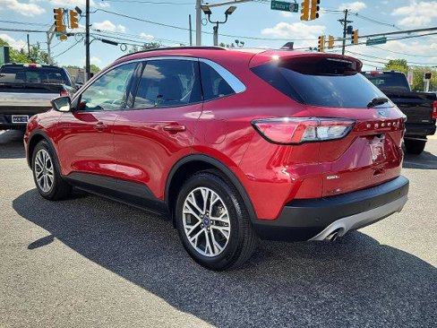 Certified 2022 Ford Escape SEL image 4