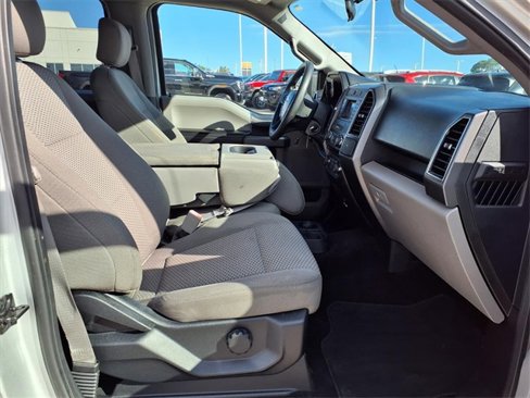 Used 2018 Ford F150 XLT image 10