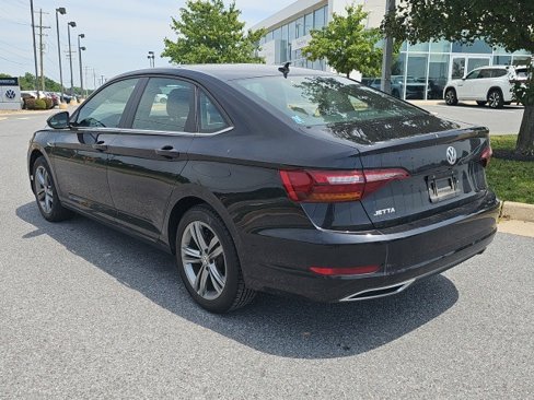 Used 2019 Volkswagen Jetta R-Line image 4