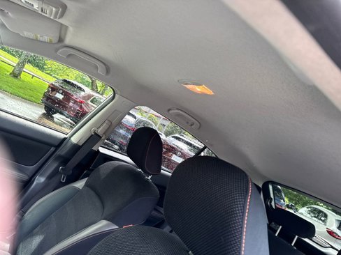 Used 2016 Subaru Crosstrek 2.0i Premium image 21