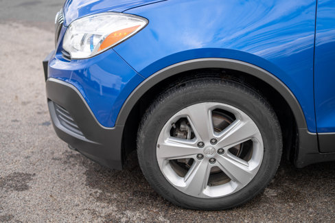 Used 2015 Buick Encore FWD image 9