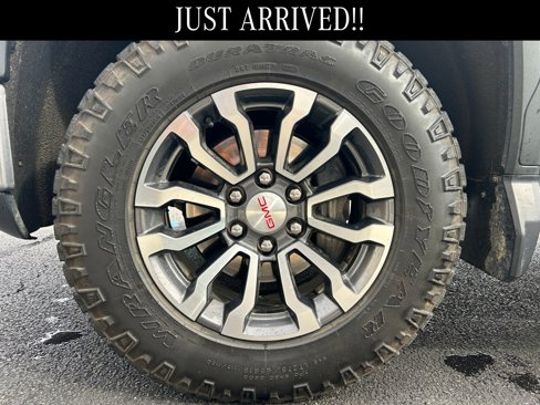 Used 2021 GMC Sierra 1500 AT4 w/ AT4 Premium Package image 5