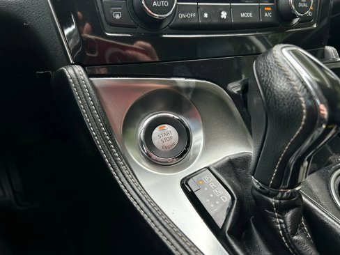 Used 2017 Nissan Maxima 3.5 SV image 23